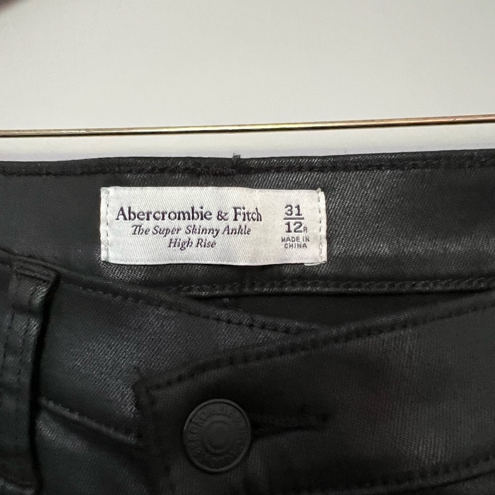 Abercrombie & Fitch High Rise Super Skinny Ankle Jean - Picture 5 of 13